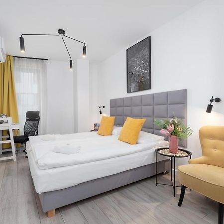 Studio Miodowa Krakow Kazimierz By Renters Lägenhet Exteriör bild